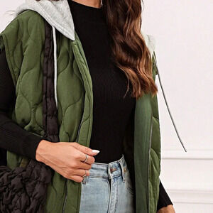 Olive Green Boho Women's Quilted Cozy Free Style Drawstring Hooded Puffer Vest
